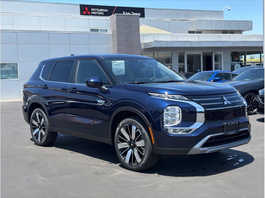 New 2026 Mitsubishi Outlander SE AWD/4WD image 3