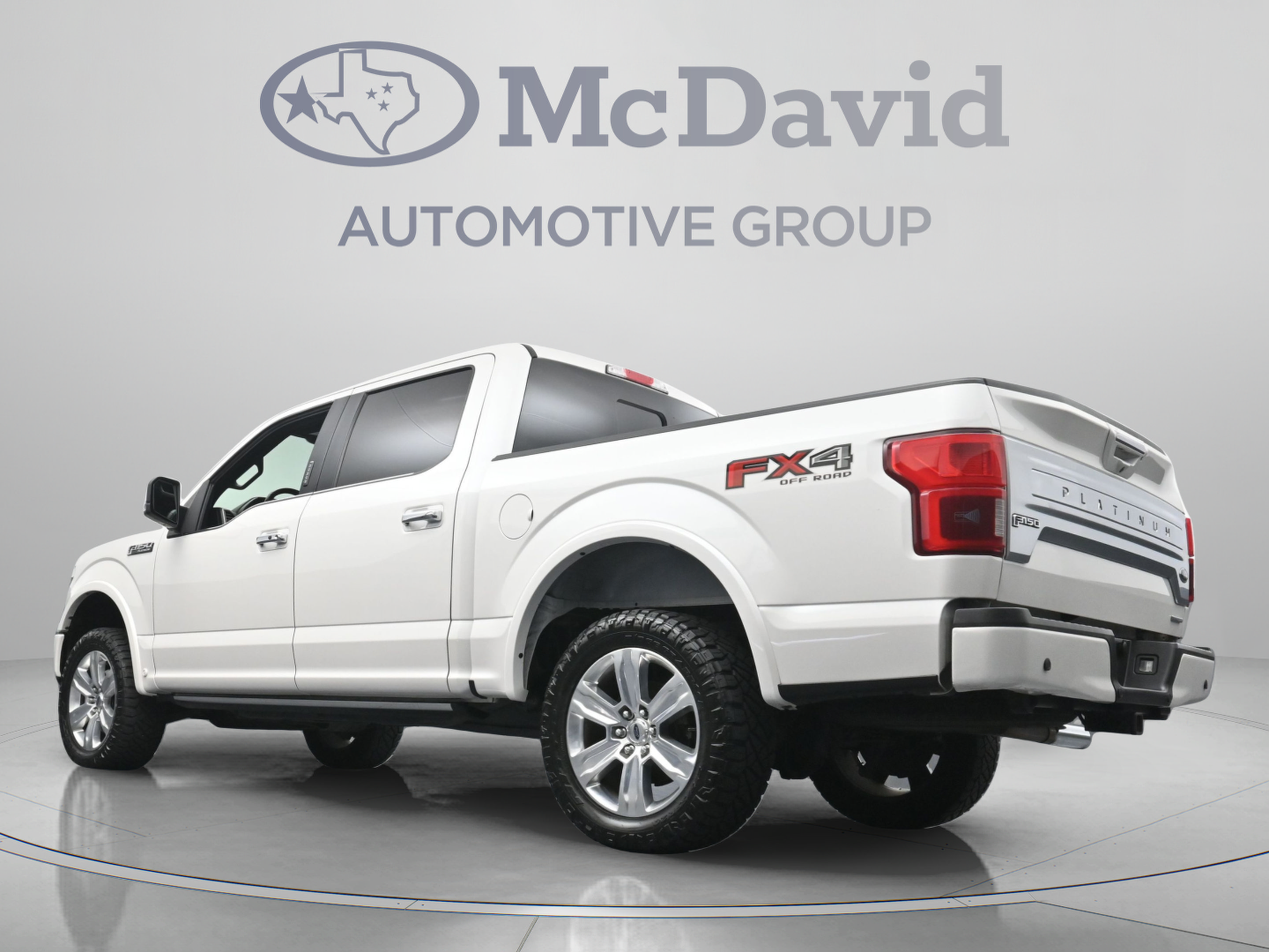 Used 2018 Ford F150 Platinum w/ Equipment Group 701A Luxury AWD/4WD image 29