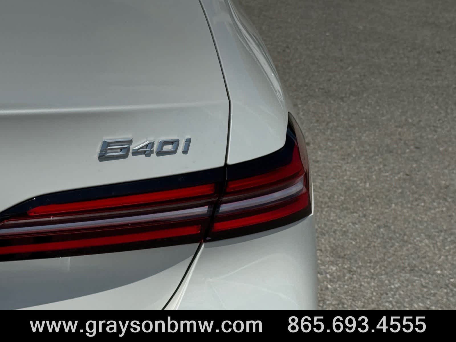 Used 2026 BMW 540i xDrive AWD/4WD image 11