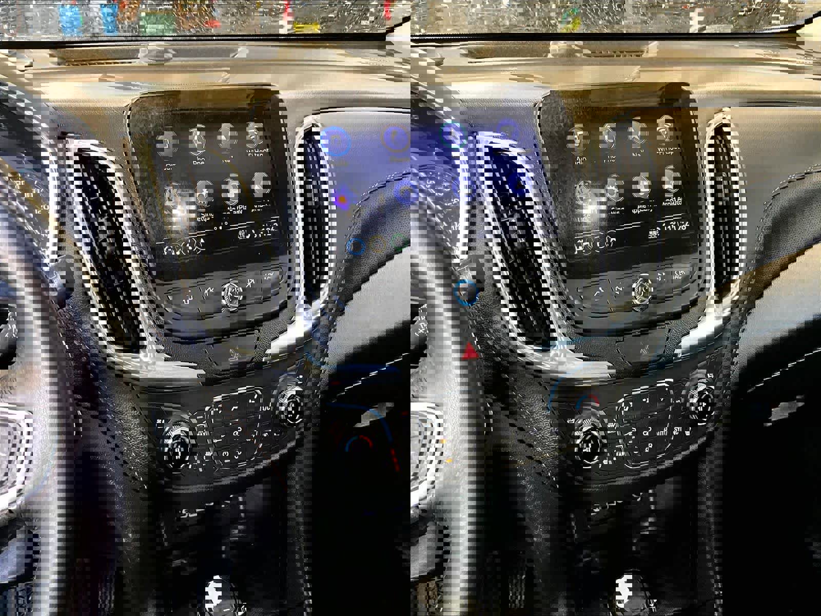 Used 2019 Chevrolet Equinox Premier image 19