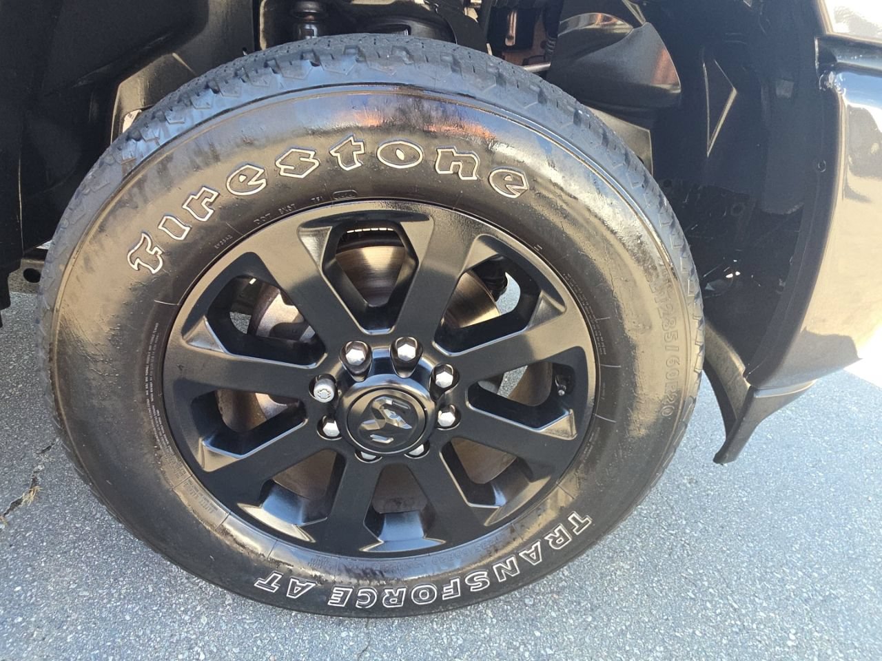 Used 2024 RAM 3500 Big Horn w/ Night Edition AWD/4WD image 25