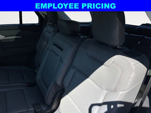 New 2026 Ford Explorer Active AWD/4WD image 13