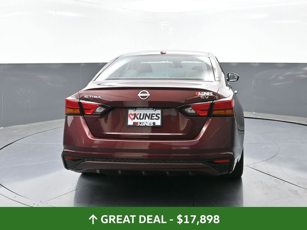 Used 2024 Nissan Altima 2.5 SV image 13