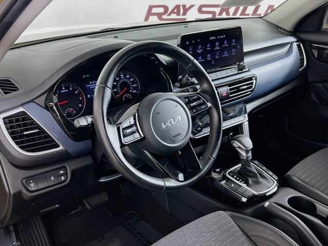Used 2023 Kia Seltos Nightfall Edition AWD/4WD image 34