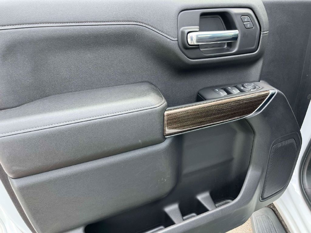 Certified 2022 Chevrolet Silverado 1500 LT Trail Boss w/ LPO, Dark Essentials Package AWD/4WD image 22