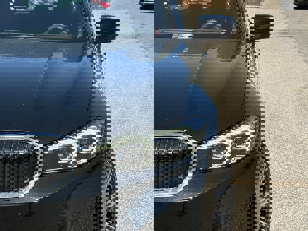 Used 2025 BMW 330i xDrive 330i xDrive image 5