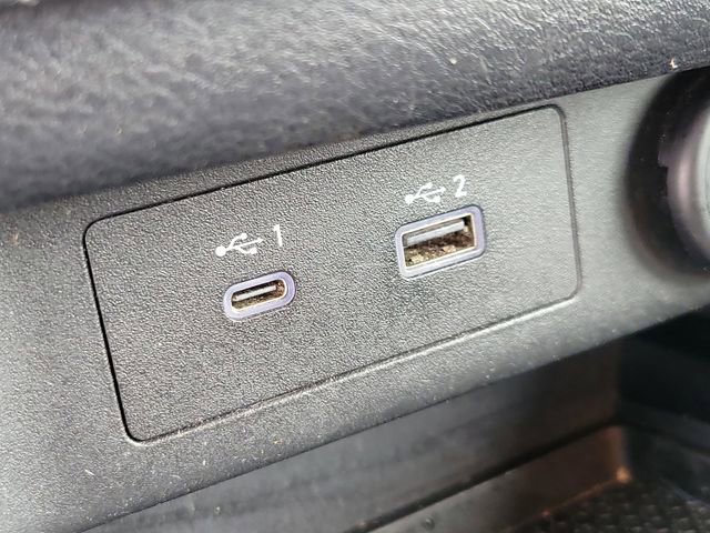 Used 2021 Nissan Rogue SV image 28