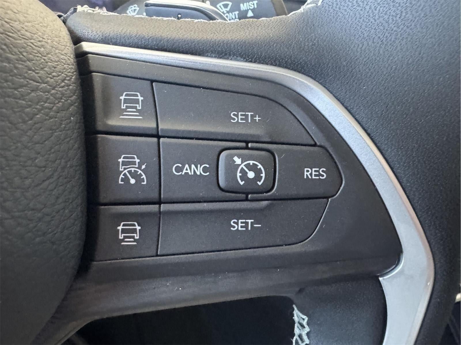 New 2026 Jeep Grand Cherokee Laredo X AWD/4WD image 16
