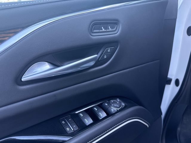 Certified 2024 Cadillac Escalade Luxury AWD/4WD image 43