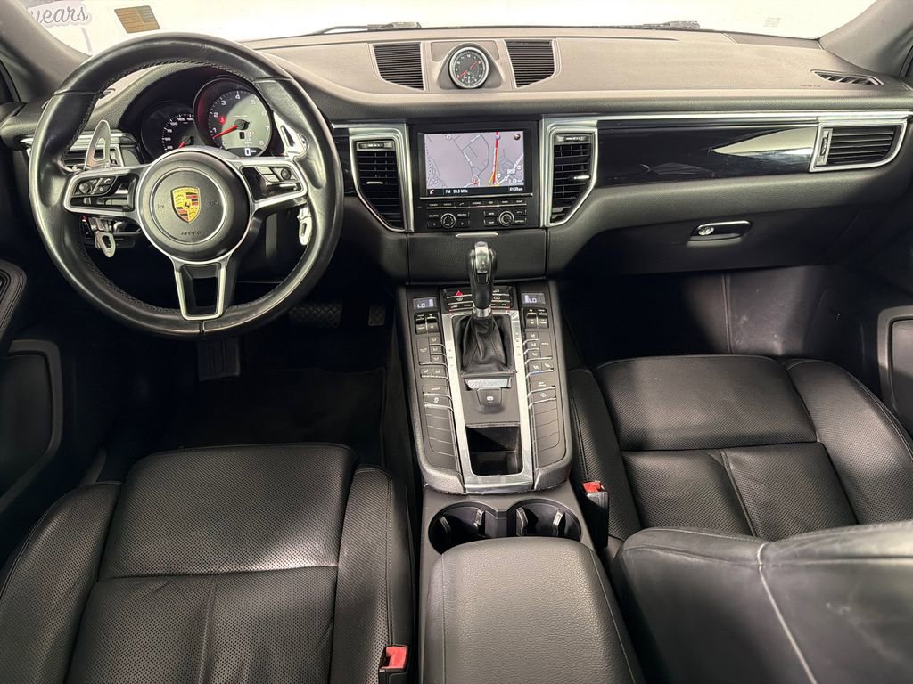 Used 2016 Porsche Macan S image 25