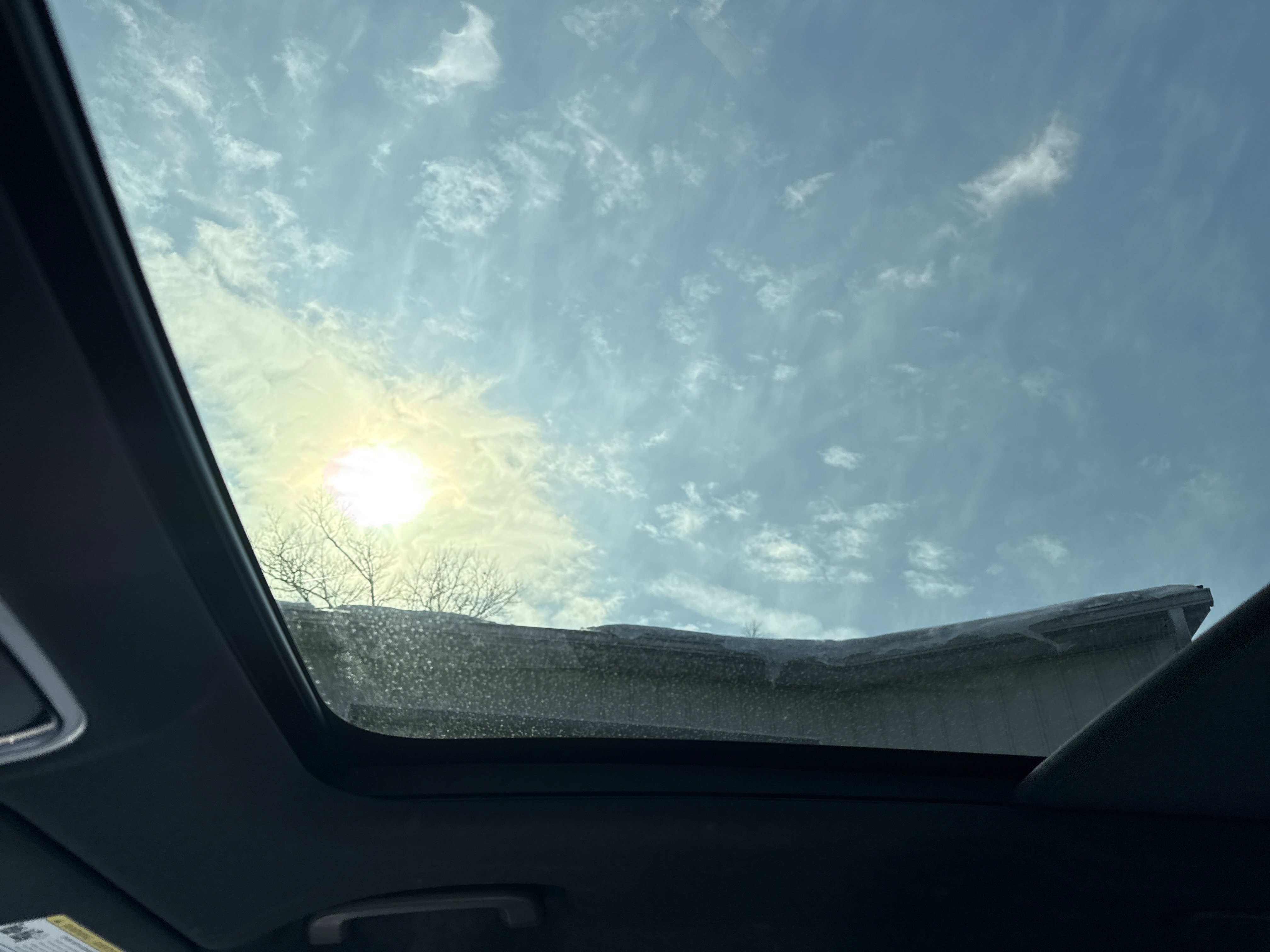 Used 2018 Land Rover Range Rover Velar R-Dynamic SE image 7