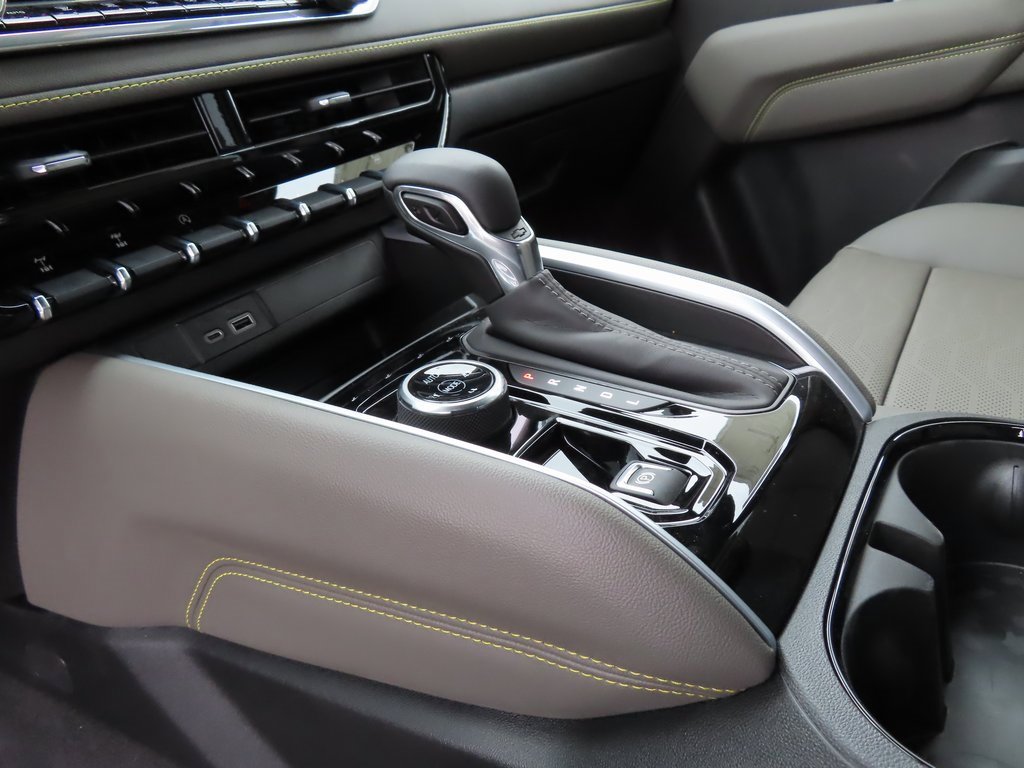 New 2026 Chevrolet Colorado ZR2 w/ Technology Package image 6