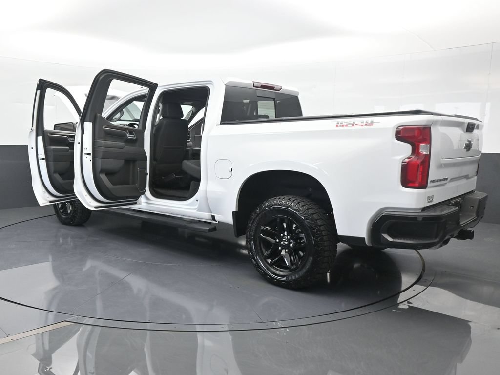 Used 2024 Chevrolet Silverado 1500 LT Trail Boss w/ LT Trail Boss Premium Package AWD/4WD image 86