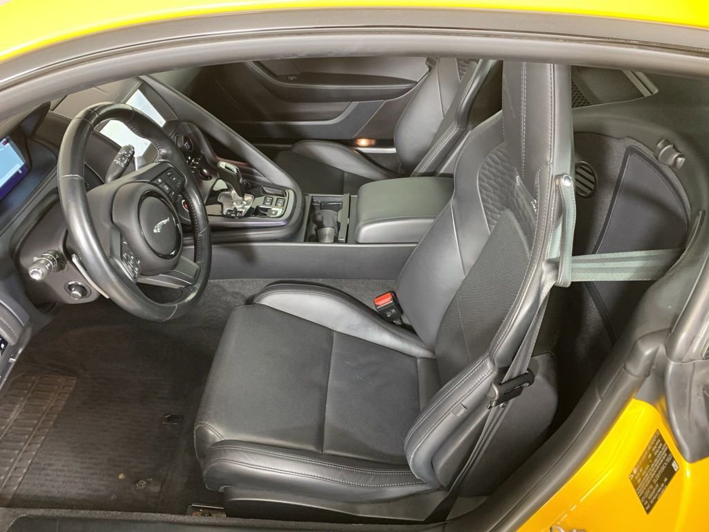 Used 2021 Jaguar F-TYPE R-Dynamic AWD/4WD image 32