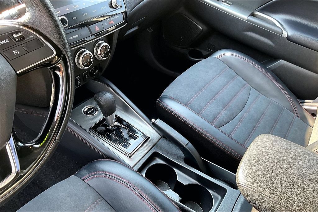 Used 2024 Mitsubishi Outlander Sport SE AWD/4WD image 15