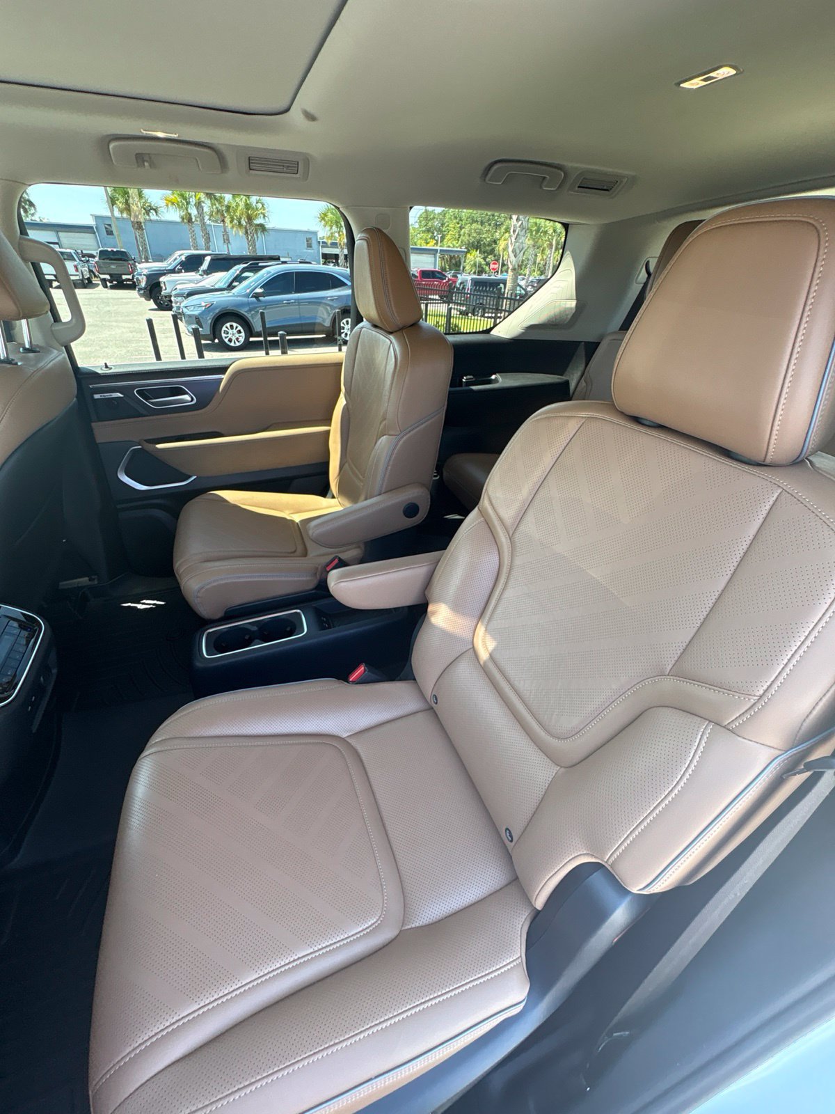 Used 2026 INFINITI QX80 Luxe w/ Cargo Package RWD image 33