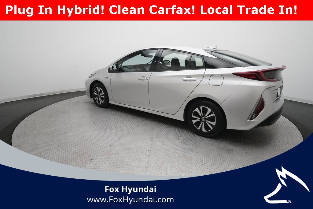 Used 2017 Toyota Prius Prime Premium image 12