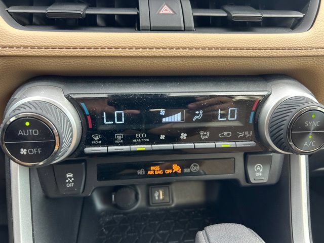 Used 2024 Toyota RAV4 XLE w/ Convenience Package FWD image 19