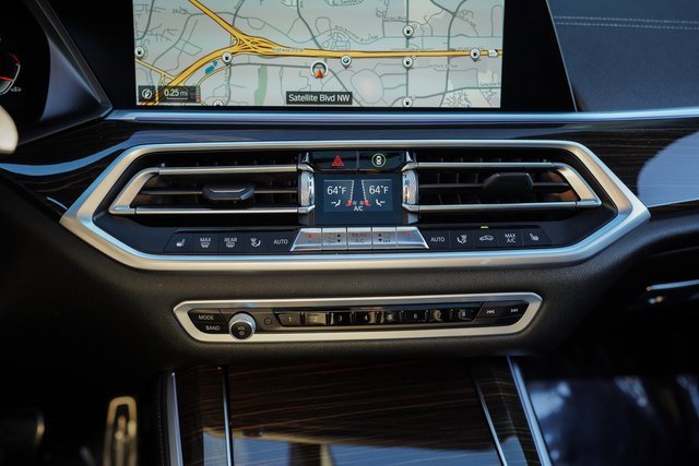 Used 2021 BMW X5 xDrive40i w/ M Sport Package image 32