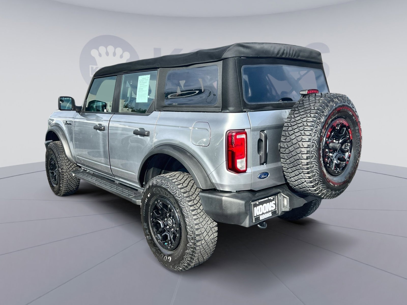 Used 2022 Ford Bronco 4-Door image 4