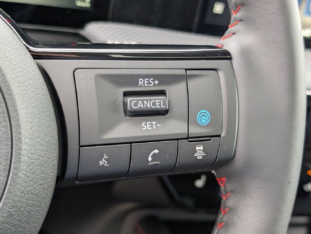 New 2026 Nissan Kicks SR w/ SR Premium Package AWD/4WD image 19