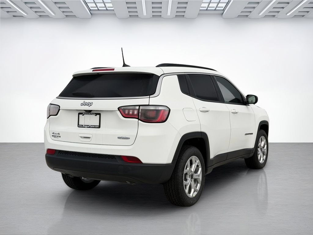 New 2026 Jeep Compass Latitude AWD/4WD image 3
