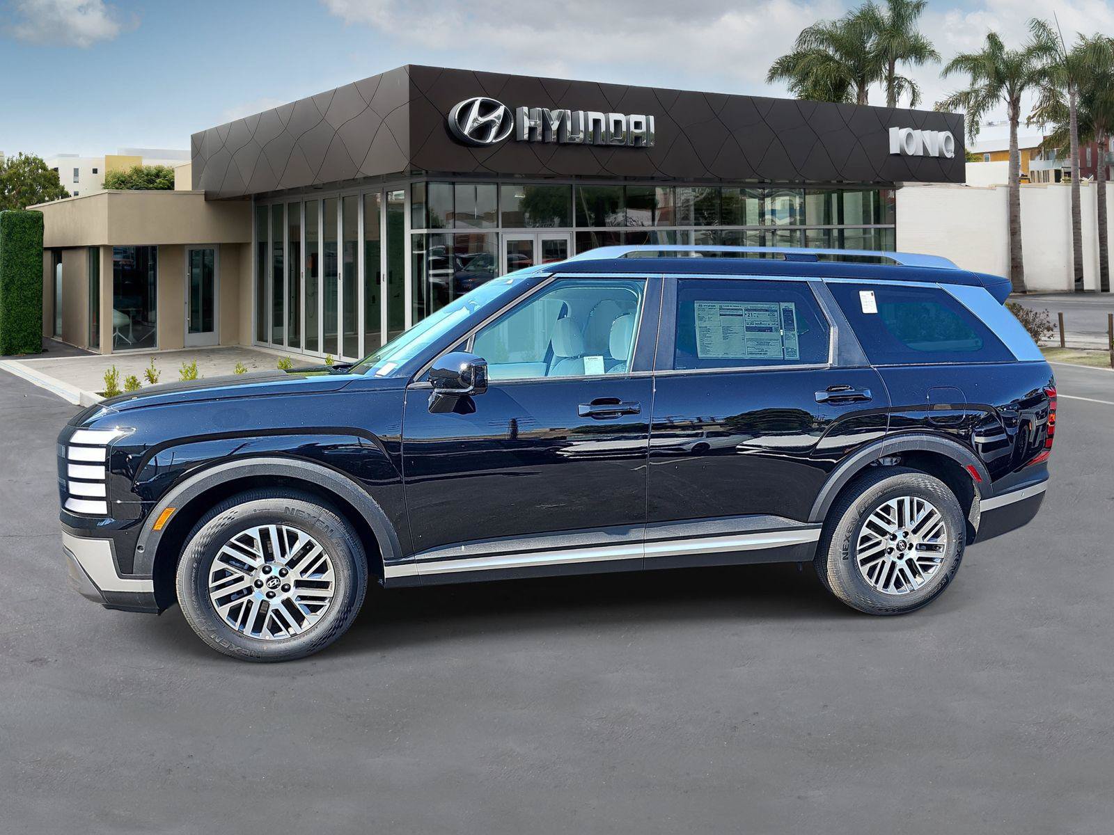 New 2026 Hyundai Palisade SEL w/ Tow & Go Package FWD image 6