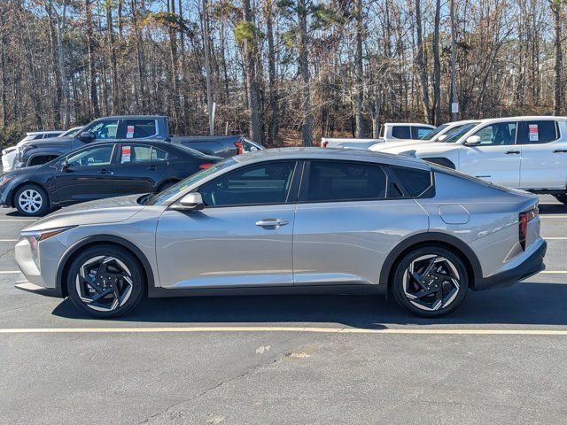 Used 2025 Kia K4 EX image 4