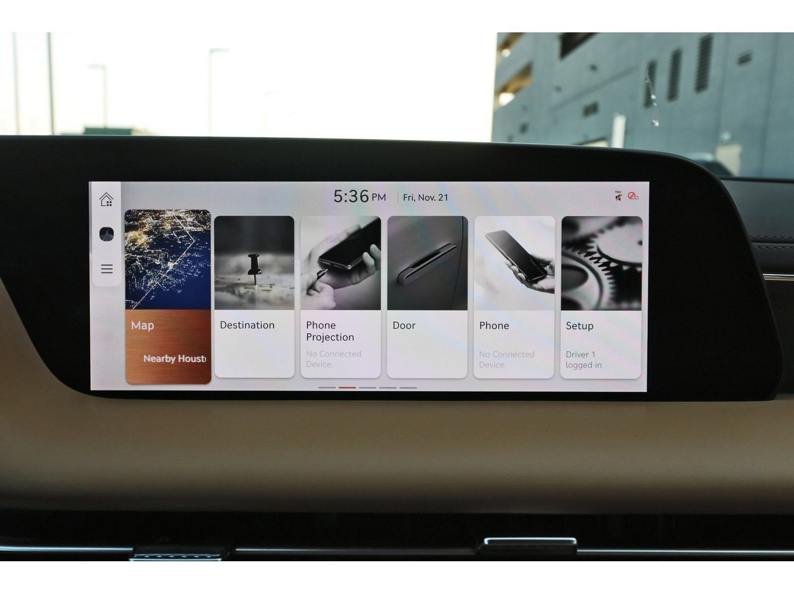 Used 2025 Genesis G90 3.5T image 24