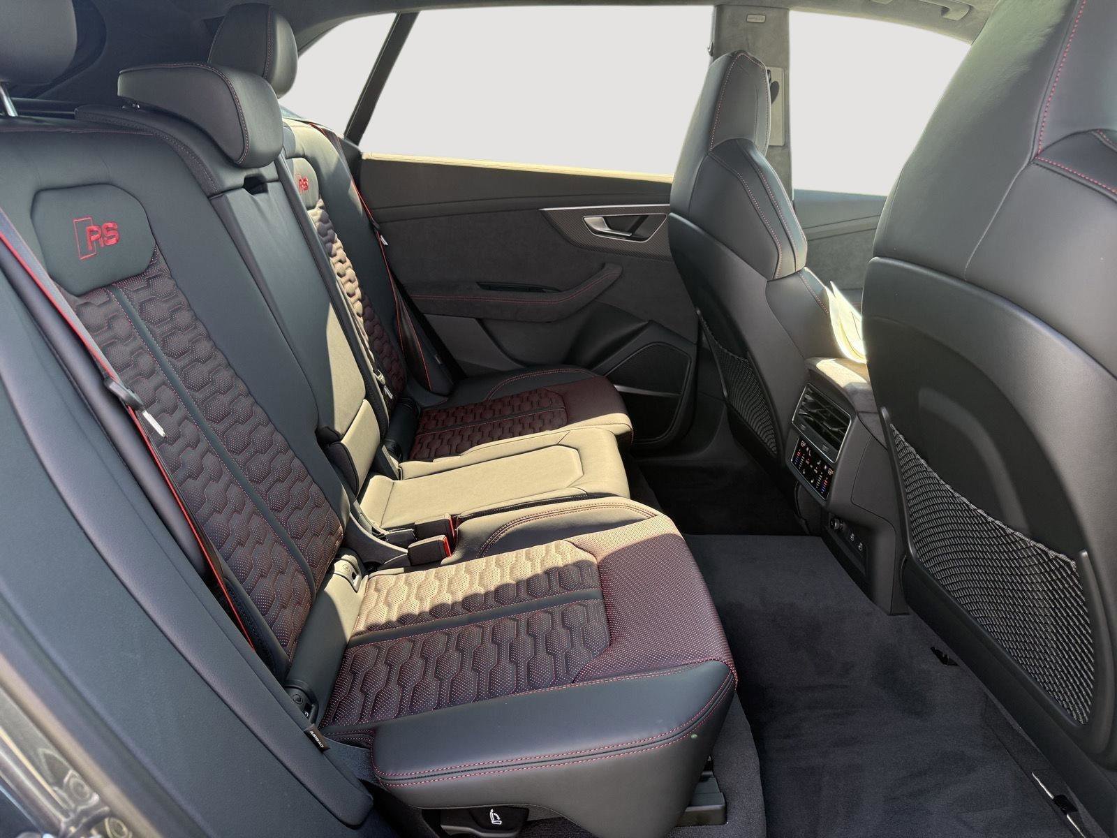 New 2026 Audi RS Q8 performance image 24