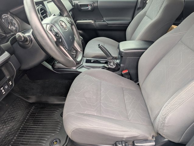 Used 2019 Toyota Tacoma TRD Off-Road image 14