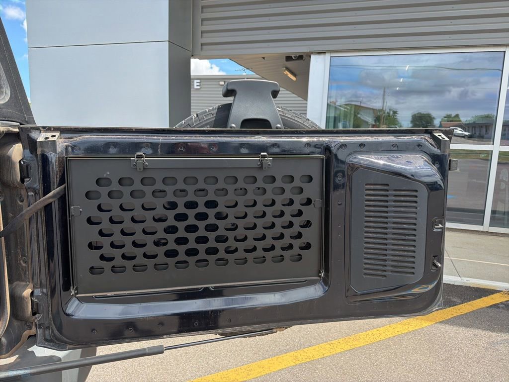 Used 2021 Ford Bronco Outer Banks AWD/4WD image 17