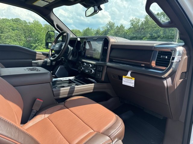 New 2025 Ford F250 King Ranch w/ Chrome Package image 28