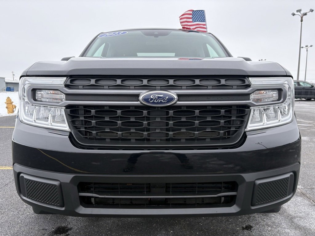 Used 2023 Ford Maverick XLT w/ XLT Luxury Package image 2