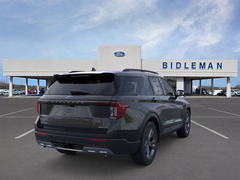New 2026 Ford Explorer Active w/ Active Comfort Package image 8