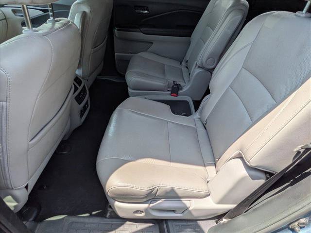 Used 2017 Honda Pilot Elite image 18