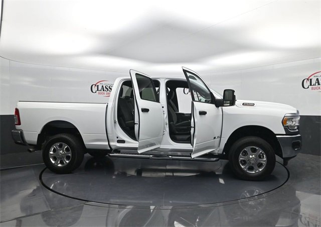 Used 2023 RAM 2500 Big Horn w/ Level 1 Equipment Group image 31