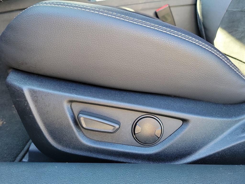 Used 2021 Ford Mustang GT Premium w/ Carbon Sport Interior Package RWD image 15