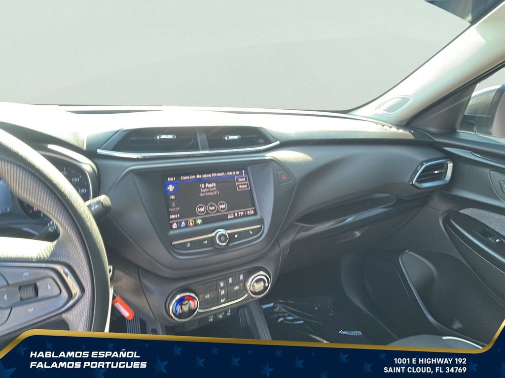 Used 2022 Chevrolet TrailBlazer LS FWD image 17