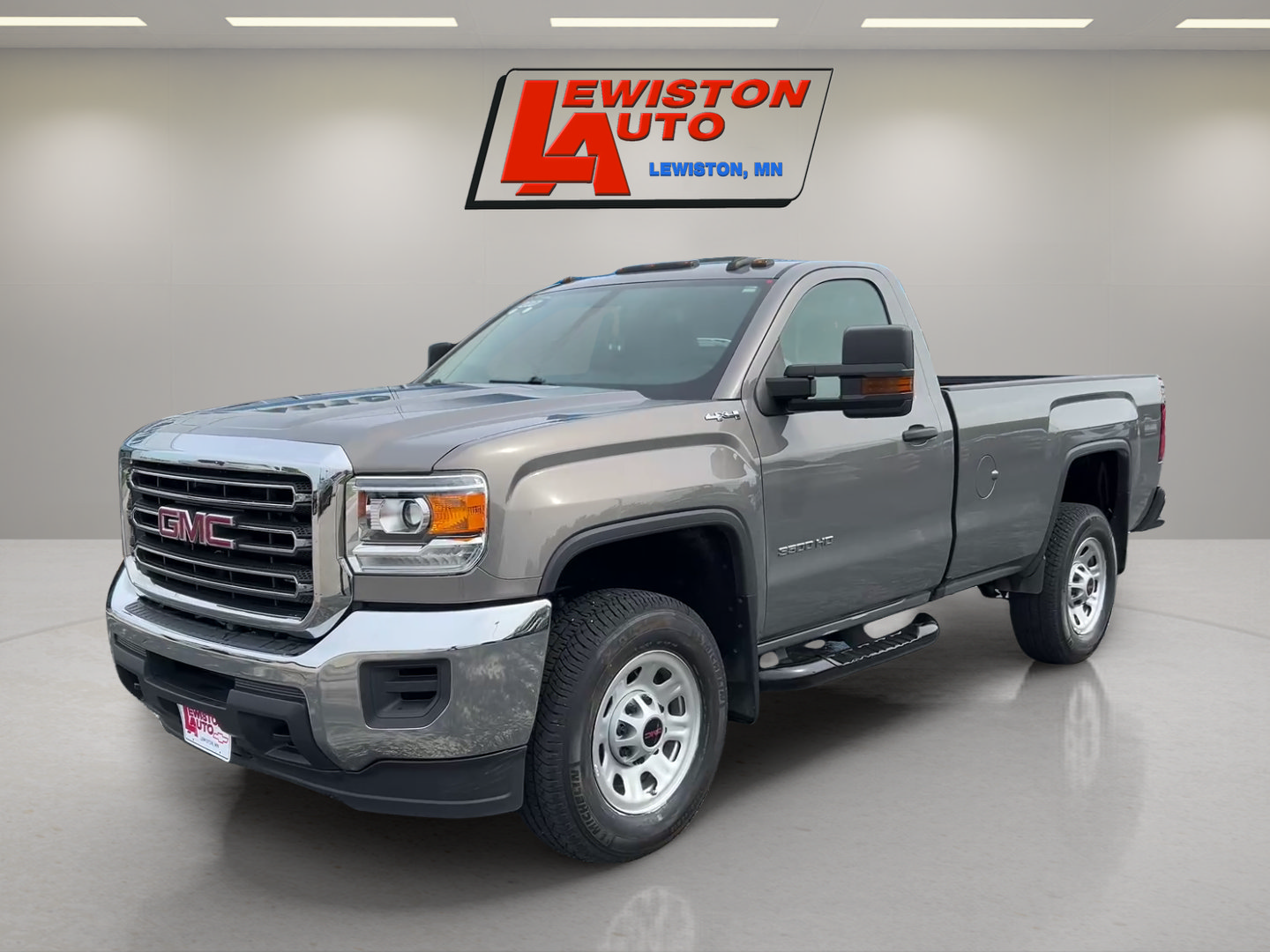 Certified 2017 GMC Sierra 3500 4x4 Regular Cab w/ Sierra Convenience Package image 1