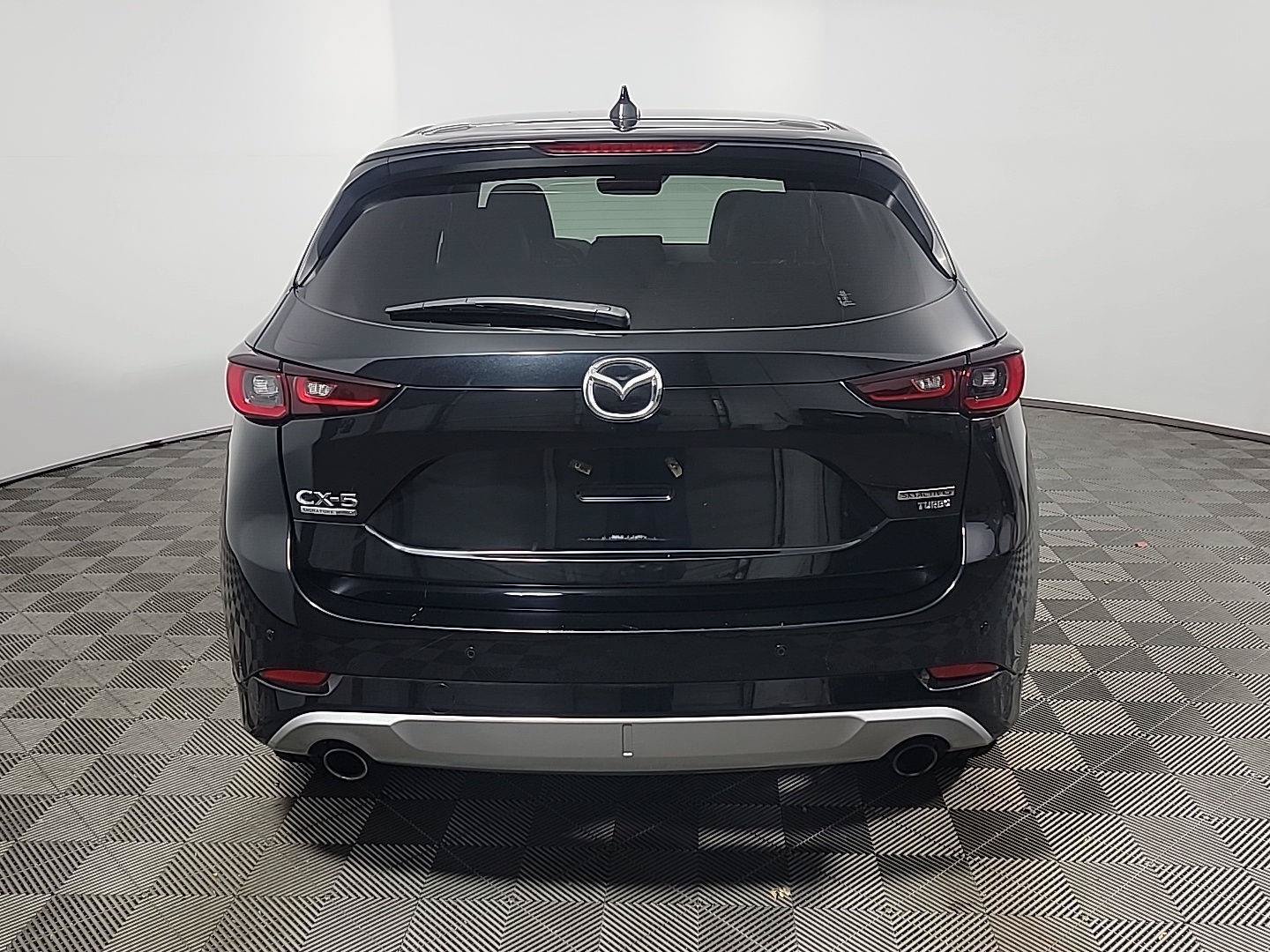 Used 2024 MAZDA CX-5 Signature AWD/4WD image 5