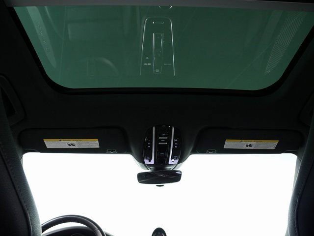 Certified 2023 Porsche Panamera RWD image 20
