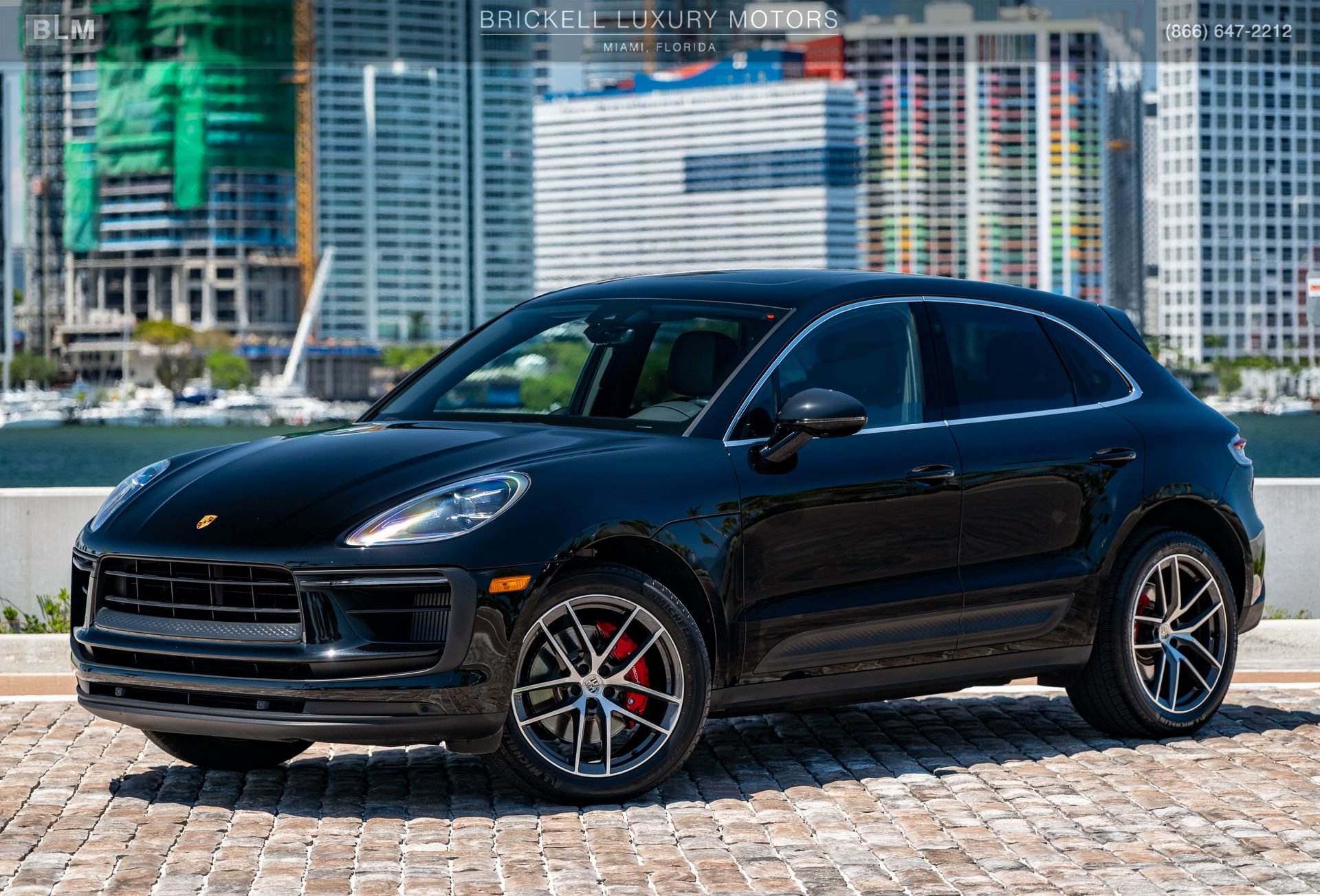 Used 2022 Porsche Macan S AWD/4WD image 9