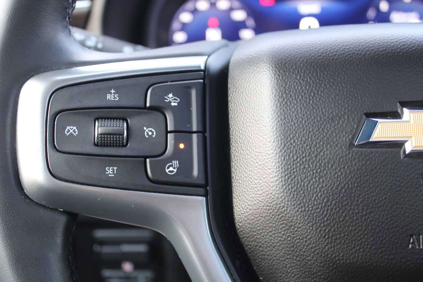 Certified 2023 Chevrolet Suburban LT w/ LT Signature Package image 21