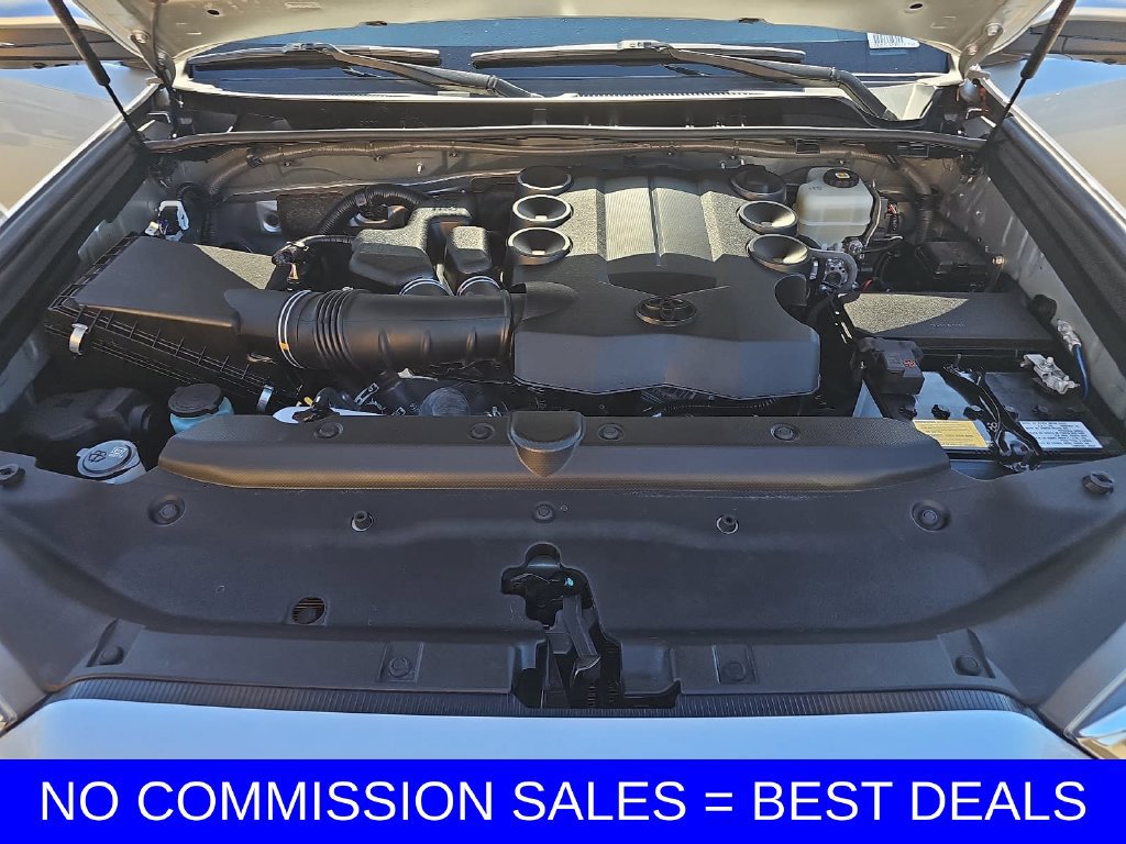 Used 2022 Toyota 4Runner Limited AWD/4WD image 31
