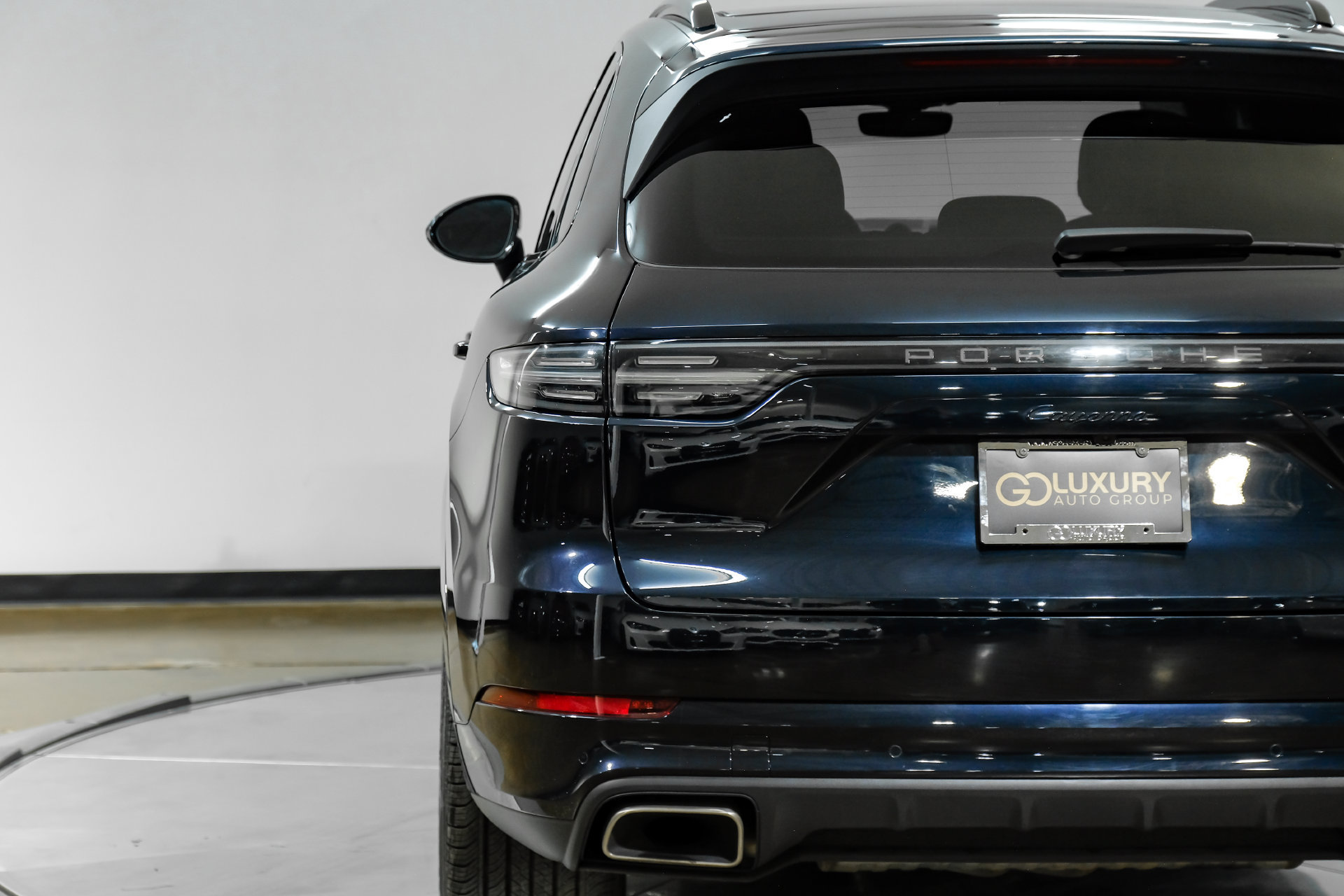 Used 2023 Porsche Cayenne AWD/4WD image 55