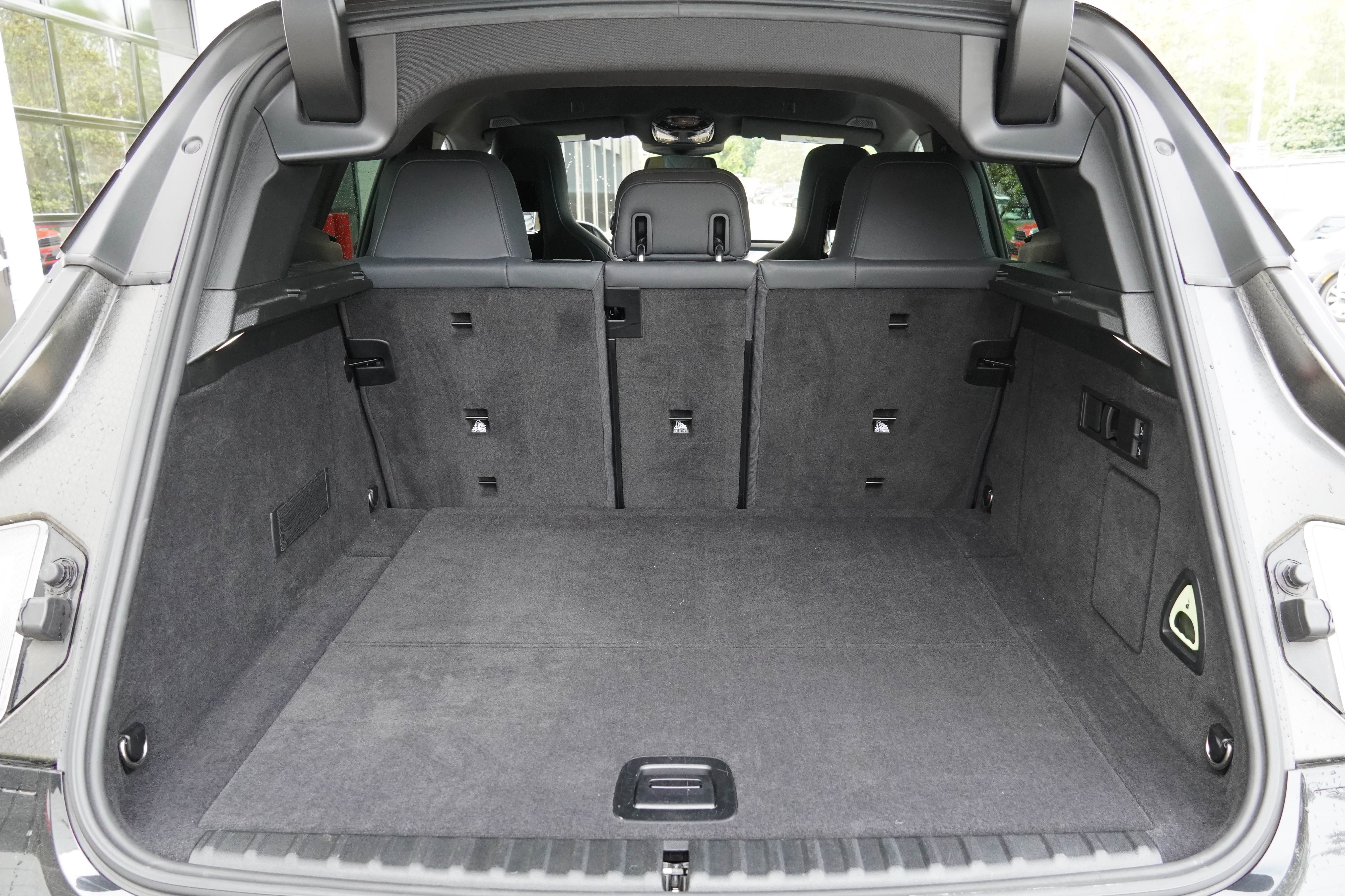 Certified 2024 BMW iX M60 image 39