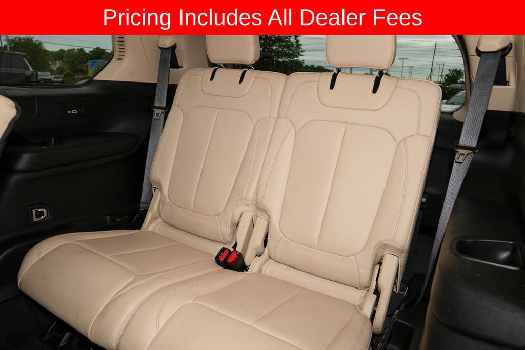 Used 2022 Jeep Grand Cherokee L Limited AWD/4WD image 12