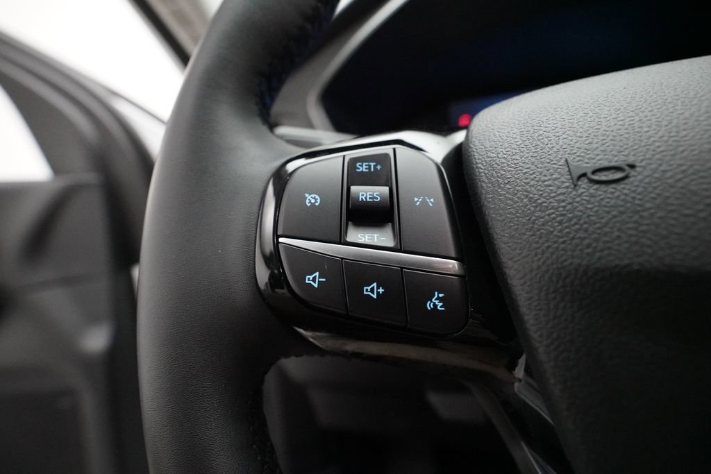 Used 2023 Ford Escape Active image 18