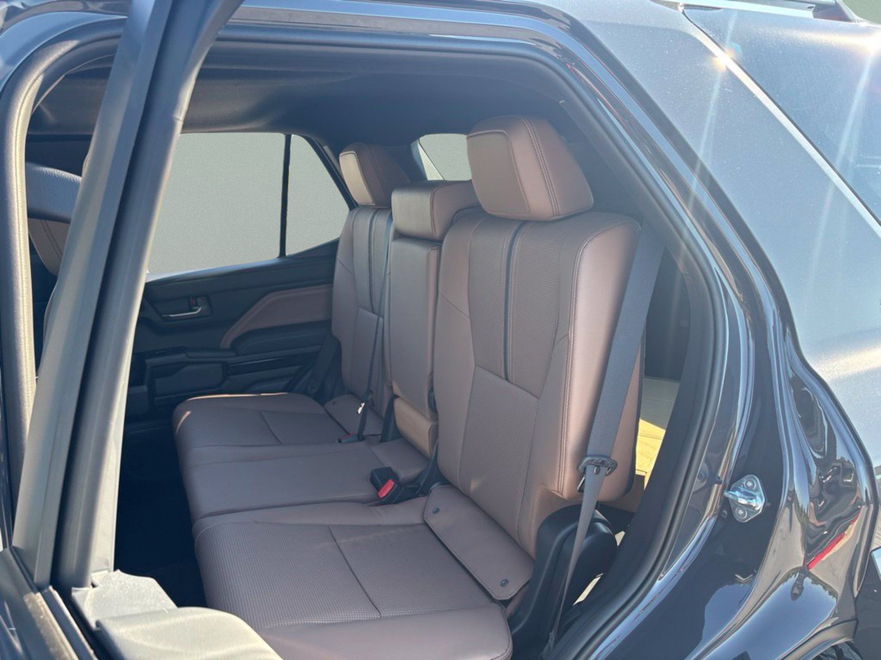 New 2026 Toyota 4Runner Limited AWD/4WD image 16
